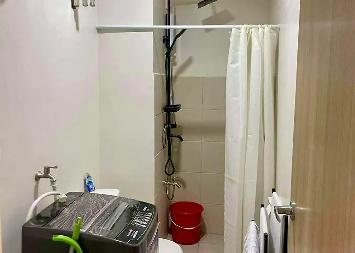 2 Bedrooms - In Novalices Quezon Apartamento Manila